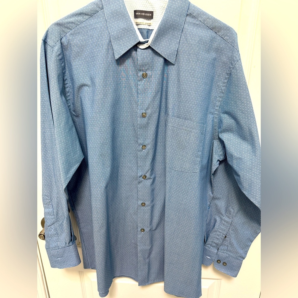 2 for $12, Van Heusen Men's Blue Dress Shirts, Size 16.5 x 32/33, Front Pocket